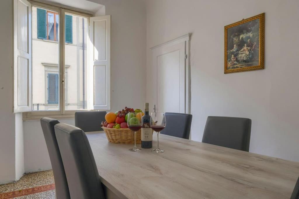 Appartamento Nel Cuore Di Firenze + Wifi+Aria Condizionata +Netflix Екстериор снимка